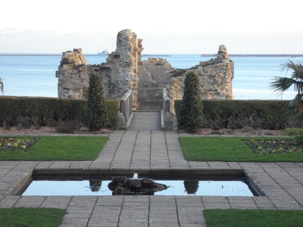 Galway Guest House Weymouth Esterno foto