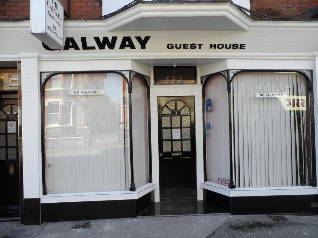 Galway Guest House Weymouth Esterno foto