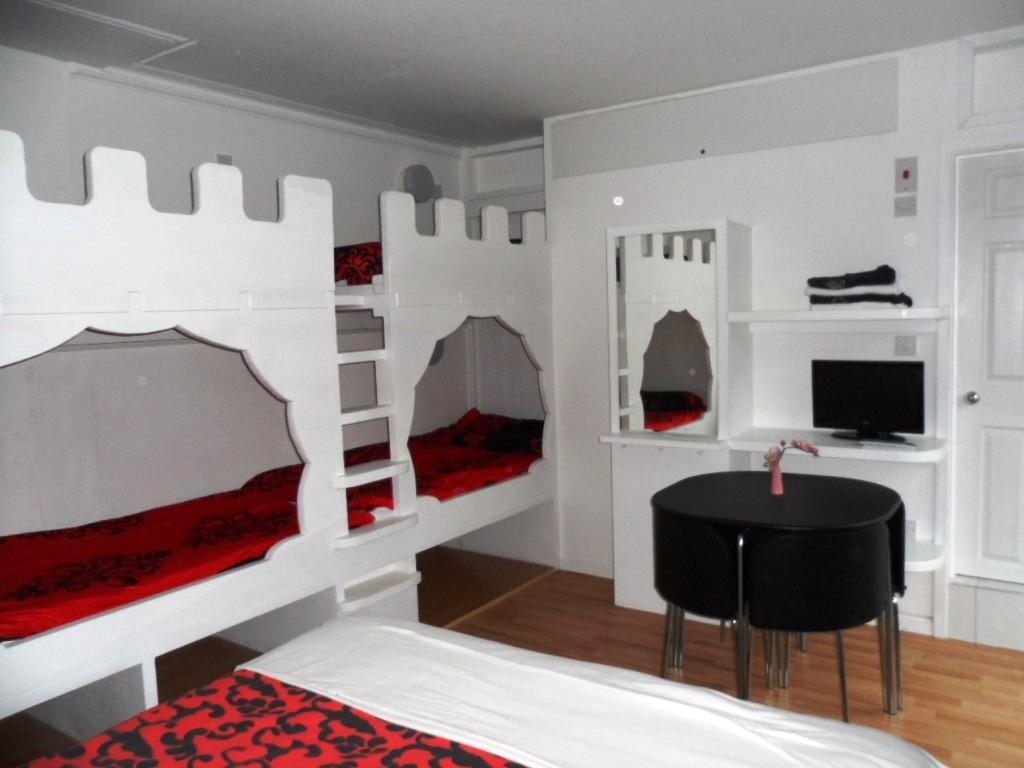 Galway Guest House Weymouth Esterno foto